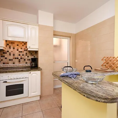 Benimar 3 - Two Bed Costa Adeje (Tenerife)